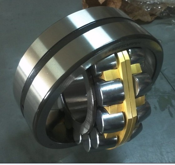 Special bearing for vibration screen