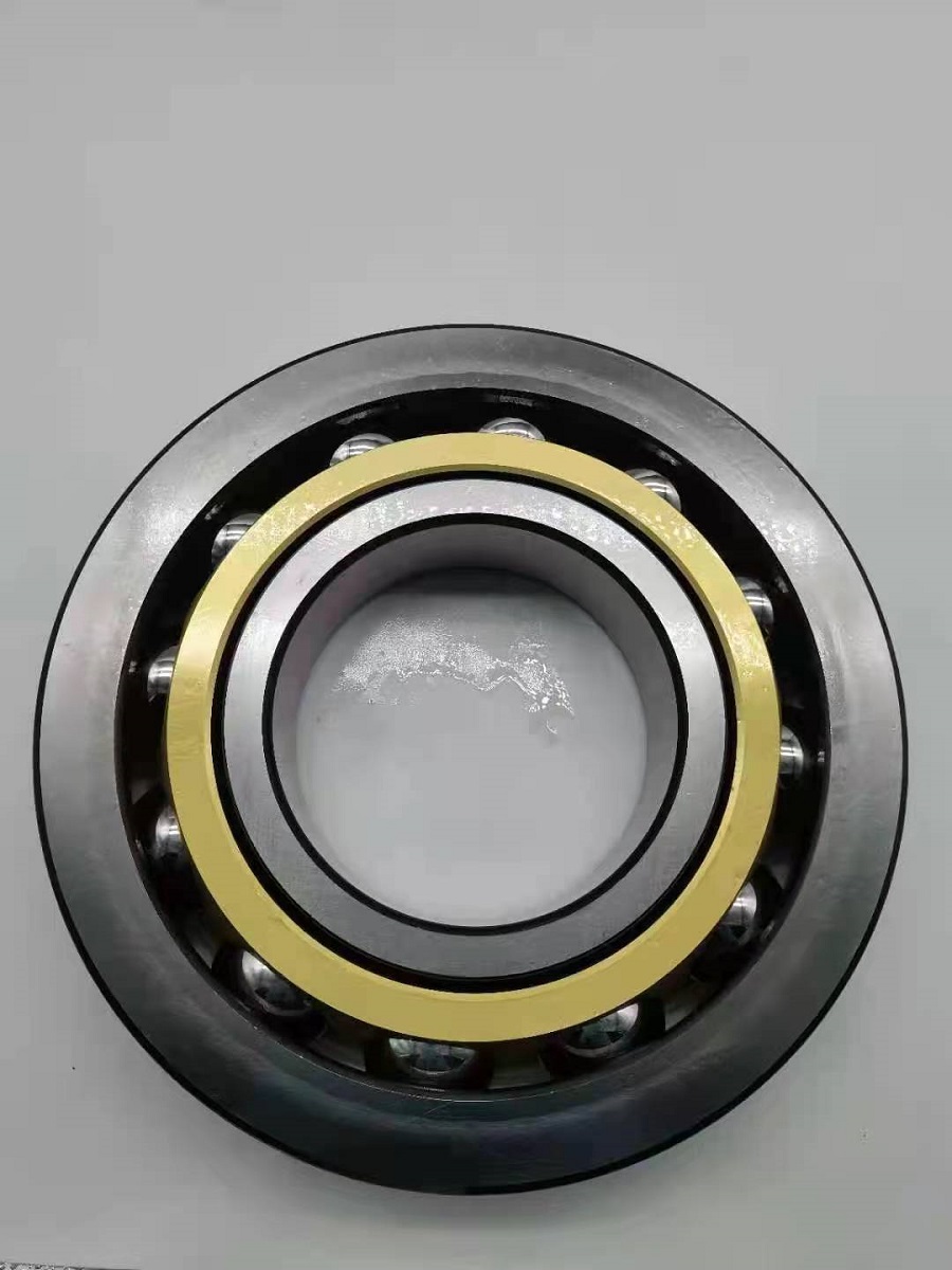 Angular contact bearing for auto bearing parts