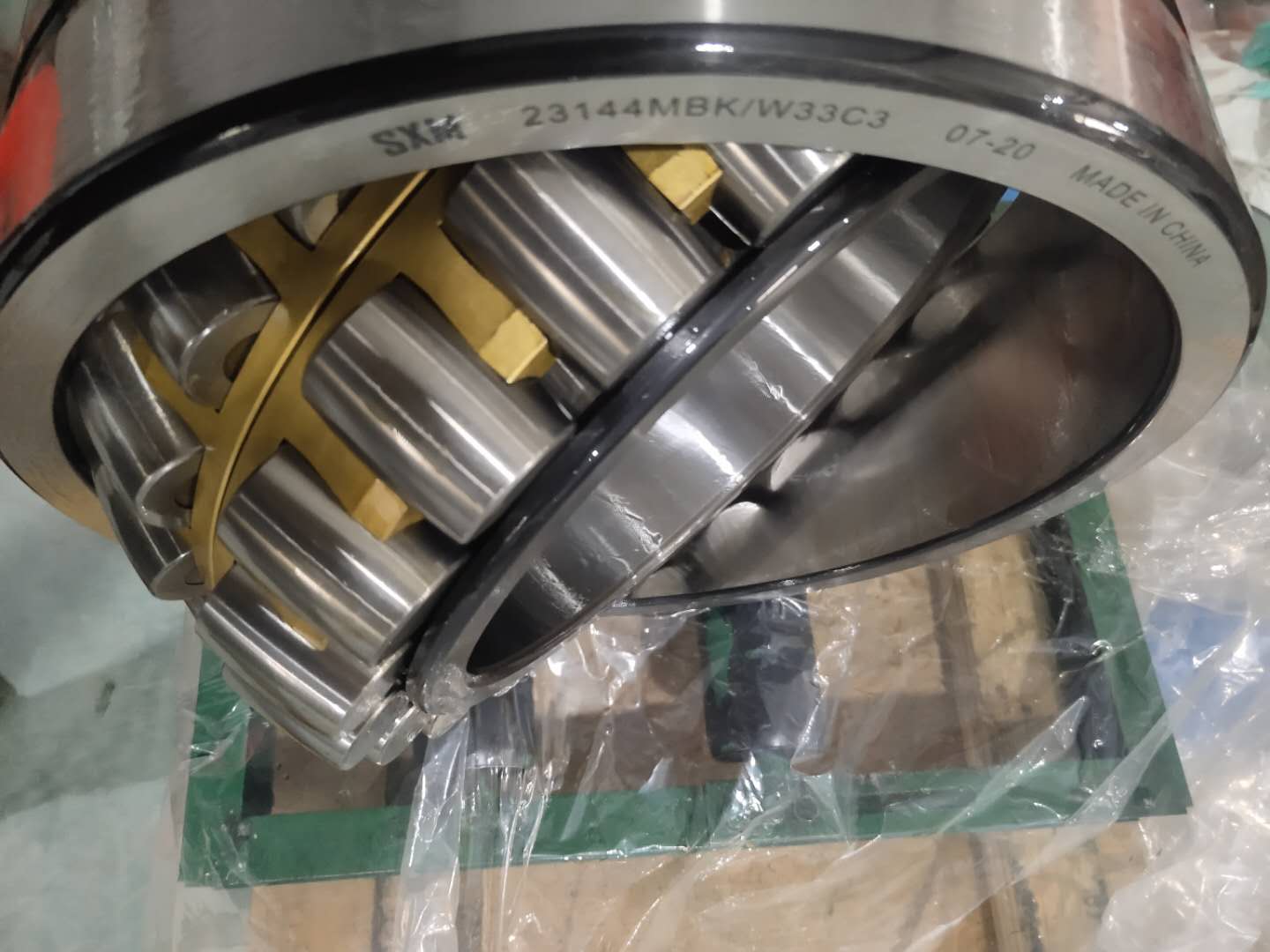 Spherical Roller Bearing 23144 3003742