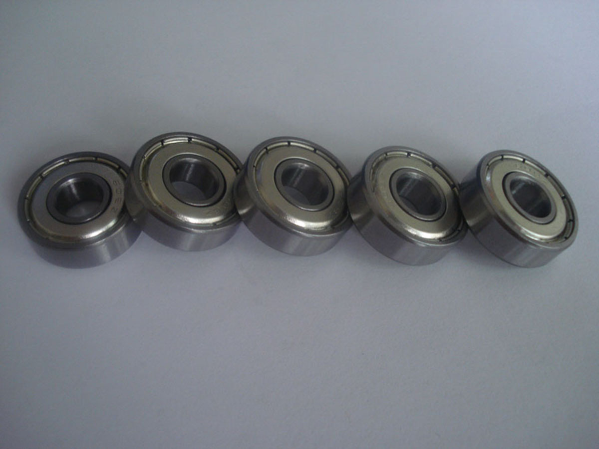 60series  6002  6002ZZ  6002-2RS deep groove ball bearing