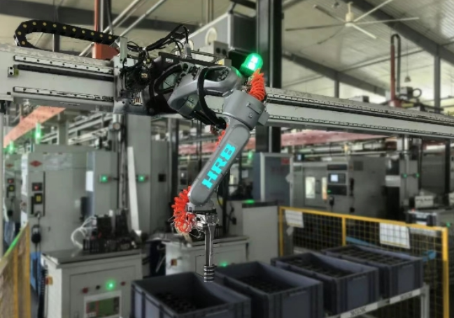 Construction of Jianlong Harbin Bearing's Digital Intelligent Factory Achieves Another Breakthrough! Dual Upgrades in Smart Feeding Robots and Digital Measuring Instruments..png