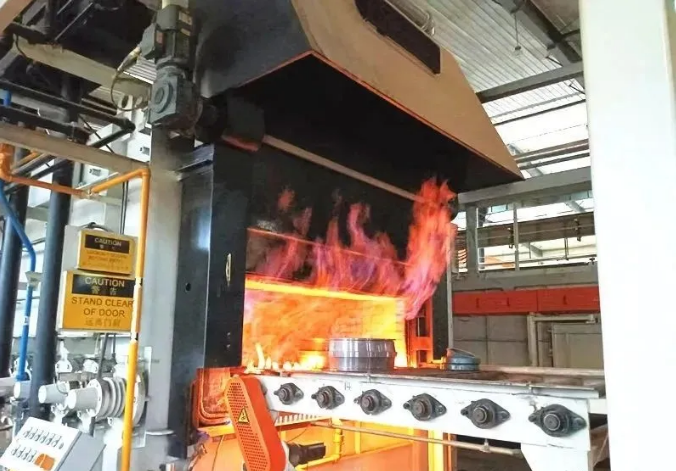 Technical Breakthroughs Boost Production in NXZ's Forging and Heat Treatment Workshop, Tooling Upgrades Ensure Quality.png