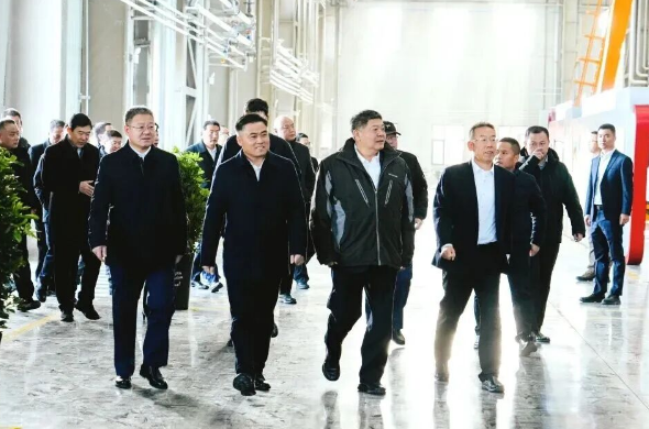 China's first batch of full-spectrum wind power gearbox products rolled off the production line in the Gobi Desert..png China's first batch of full-spectrum wind power gearbox products rolled off the production line in the Gobi Desert..png