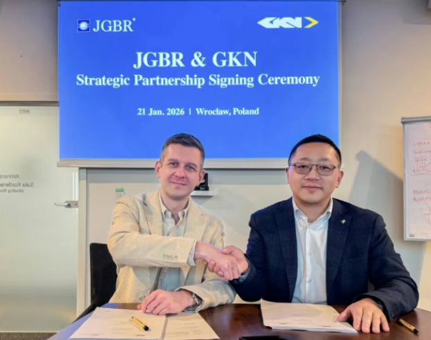Signs five-year global strategic agreement with GKN to jointly expand the automotive, aerospace and industrial markets..png